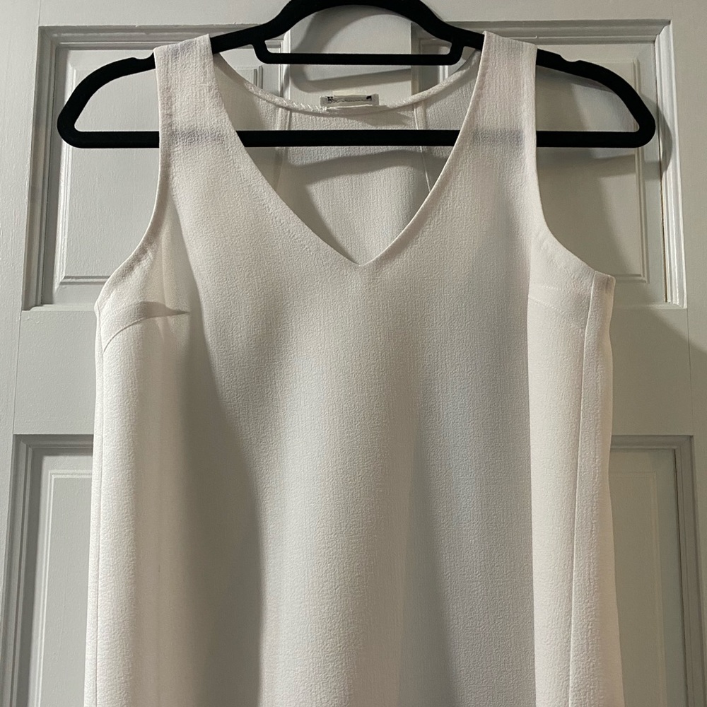 White sleeveless v-neck Club Monaco top
